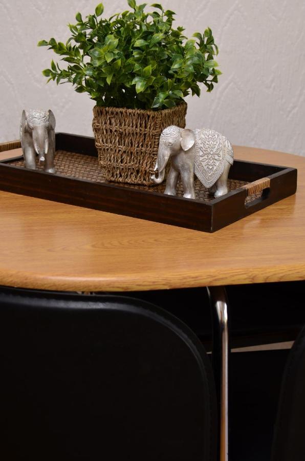 33Sm Dreams Unlimited Serviced Accommodation- Staines - Heathrow Stanwell Buitenkant foto