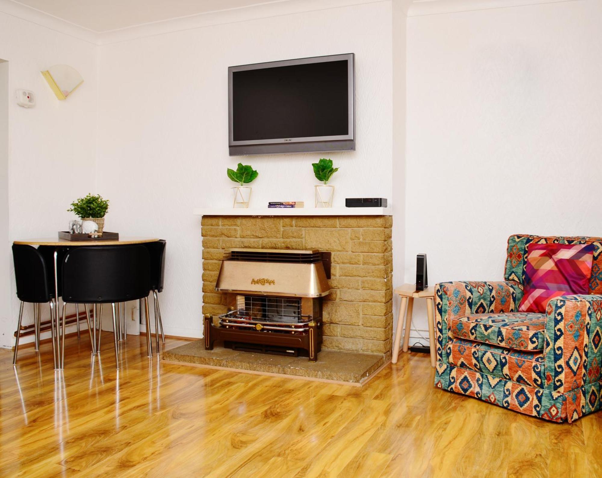 33Sm Dreams Unlimited Serviced Accommodation- Staines - Heathrow Stanwell Buitenkant foto